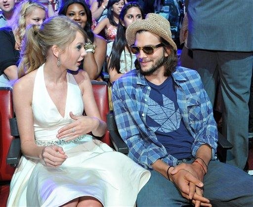 Taylor Swift at 2011 Teen Choice Awards — photo 250