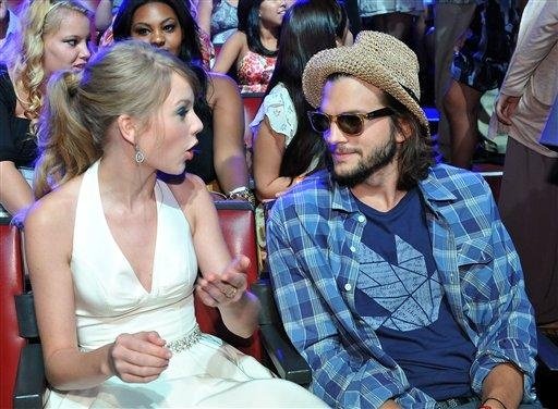 Taylor Swift at 2011 Teen Choice Awards — photo 251