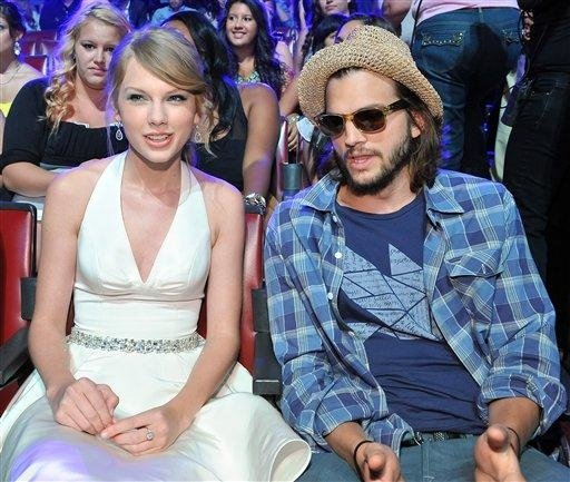 Taylor Swift at 2011 Teen Choice Awards — photo 252