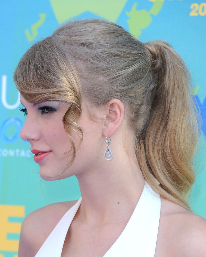 Taylor Swift at 2011 Teen Choice Awards — photo 283
