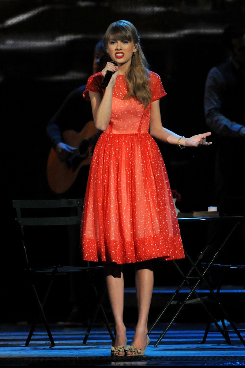 Taylor Swift at 46th Annual CMA Awards — photo 134