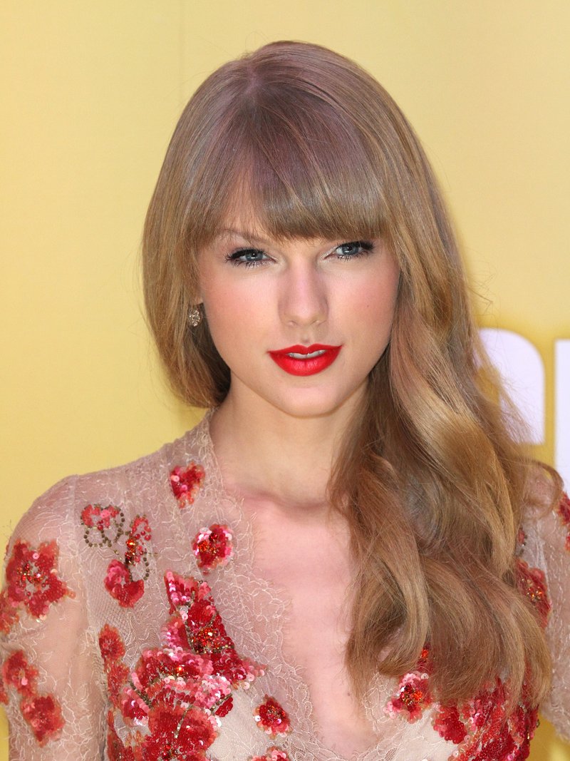 Taylor Swift at 46th Annual CMA Awards — photo 178