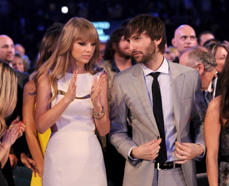 Taylor Swift at 47th Annual Academy Of Country Music Awards — photo 39