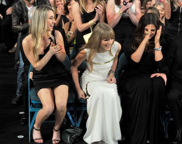 Taylor Swift at 47th Annual Academy Of Country Music Awards — photo 80