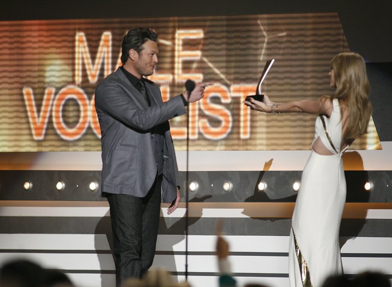 Taylor Swift at 47th Annual Academy Of Country Music Awards — photo 339