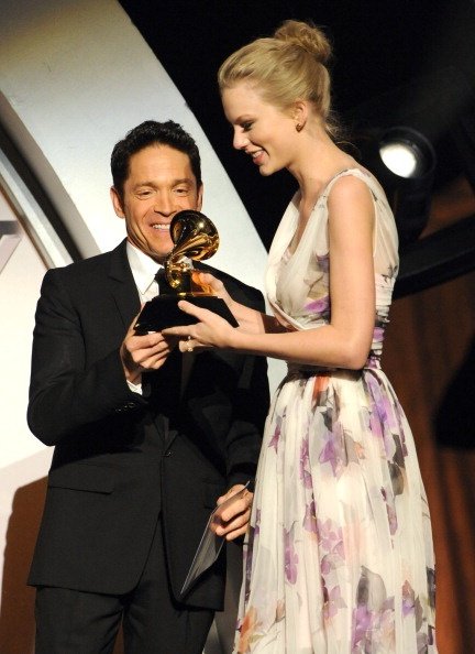 Taylor Swift at 54th Annual GRAMMY Awards - Pre-telecast — photo 15