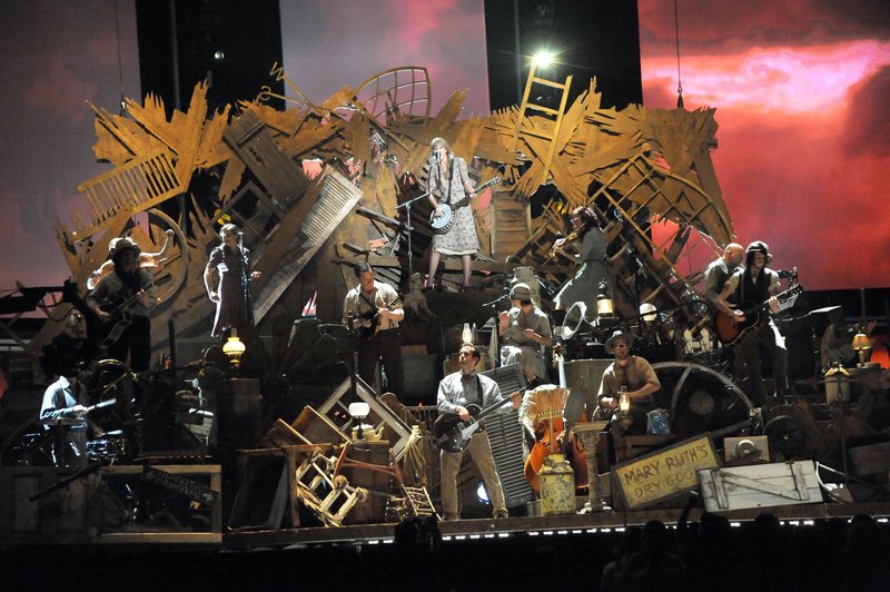 Taylor Swift at 54th Annual Grammy Awards — photo 135