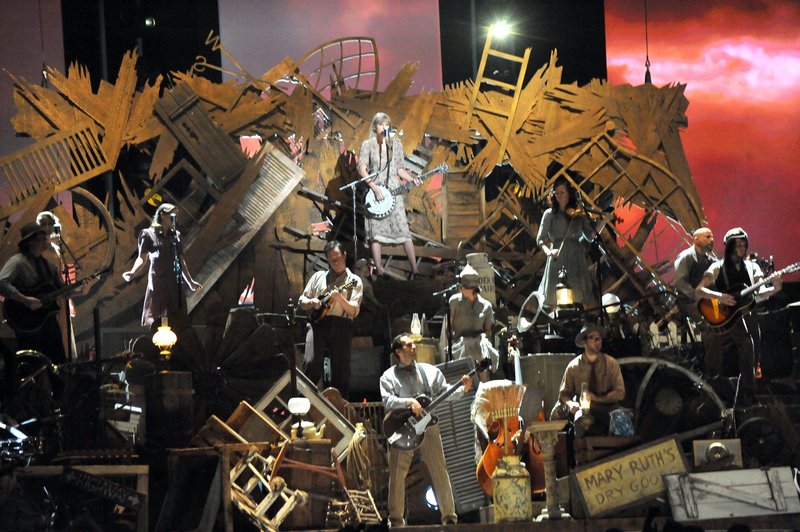 Taylor Swift at 54th Annual Grammy Awards — photo 137