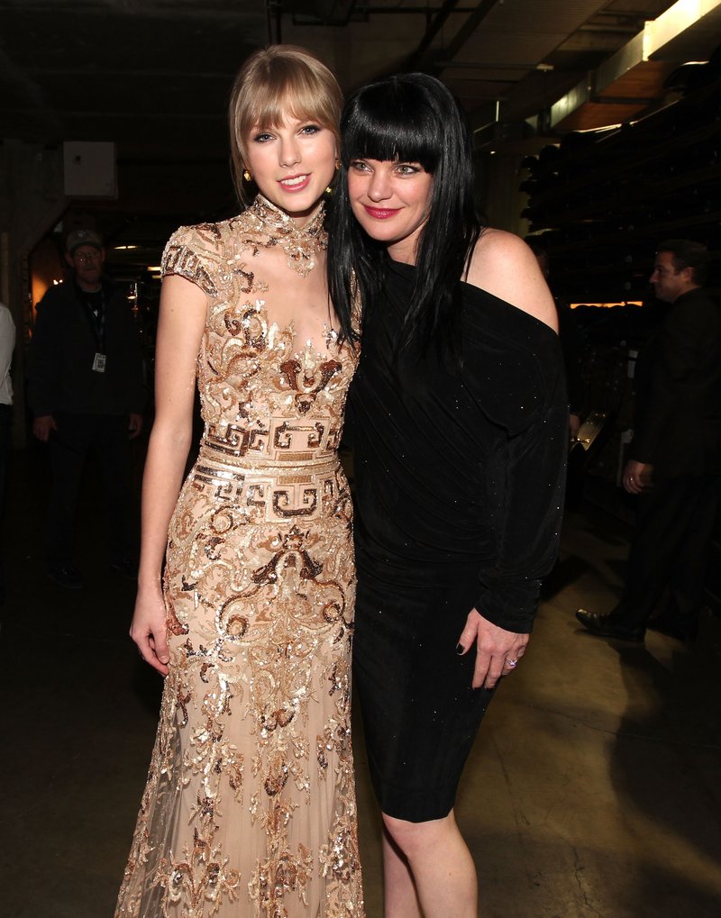 Taylor Swift at 54th Annual Grammy Awards — photo 211