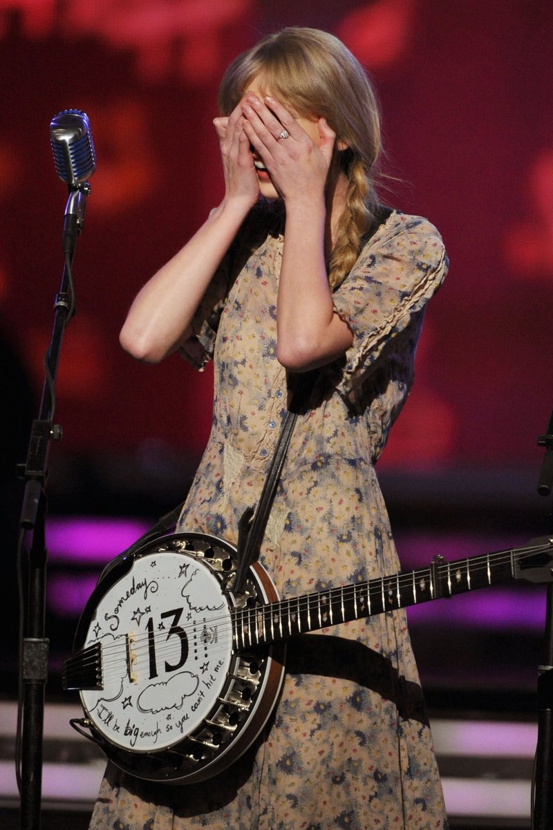 Taylor Swift at 54th Annual Grammy Awards — photo 223