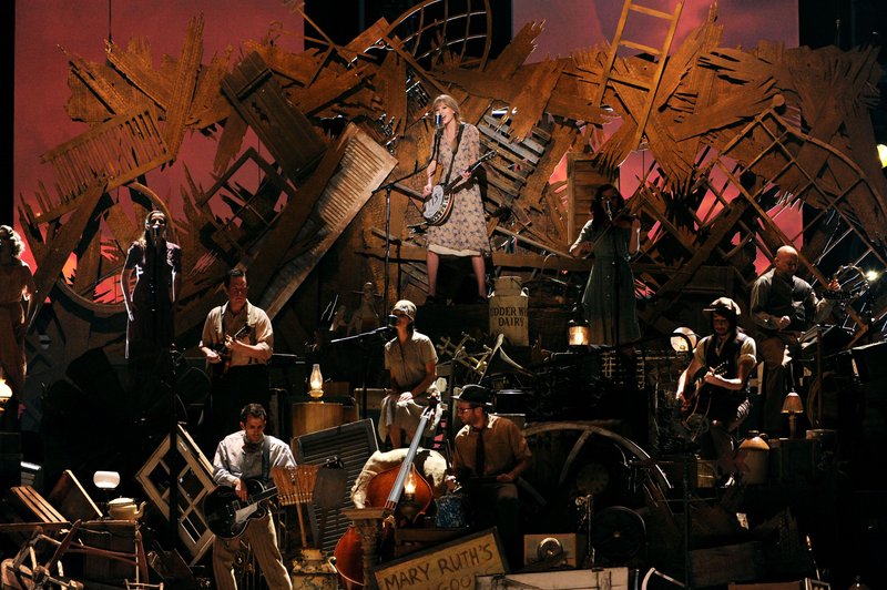 Taylor Swift at 54th Annual Grammy Awards — photo 304