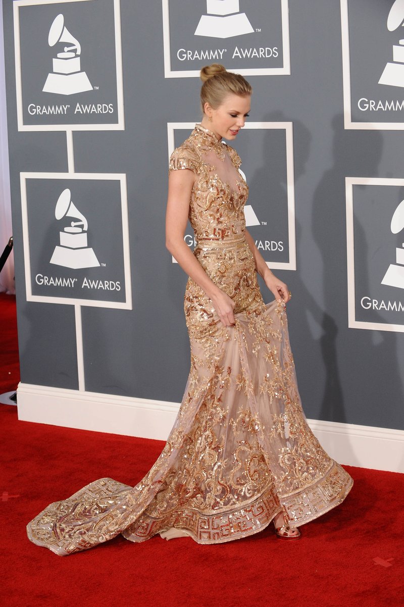 Taylor Swift at 54th Annual Grammy Awards — photo 350