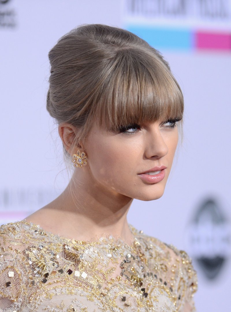 Taylor Swift at 2012 American Music Awards — photo 186