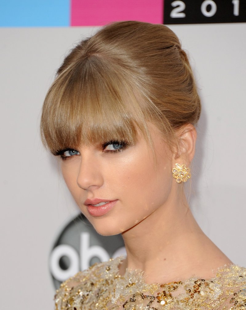 Taylor Swift at 2012 American Music Awards — photo 195