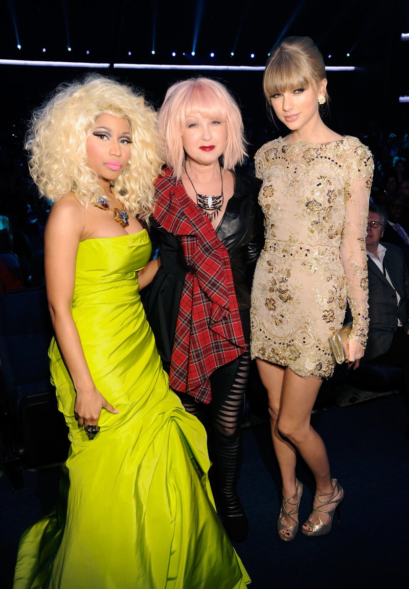 Taylor Swift at 2012 American Music Awards — photo 236