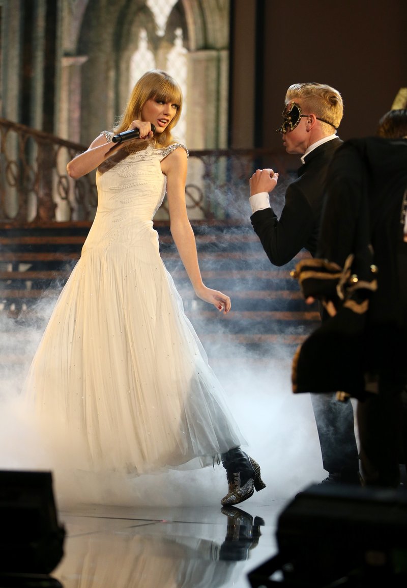 Taylor Swift at 2012 American Music Awards — photo 262
