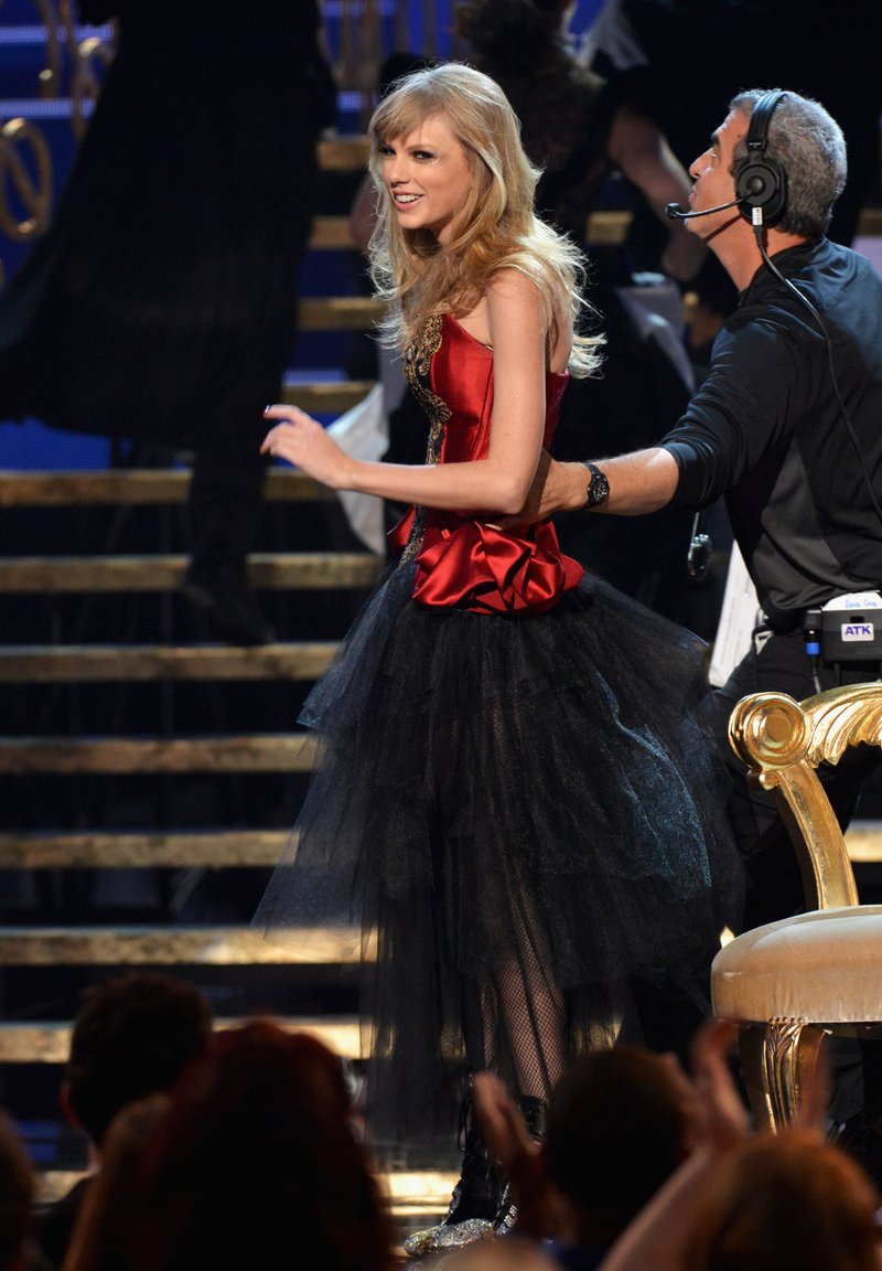 Taylor Swift at 2012 American Music Awards — photo 313