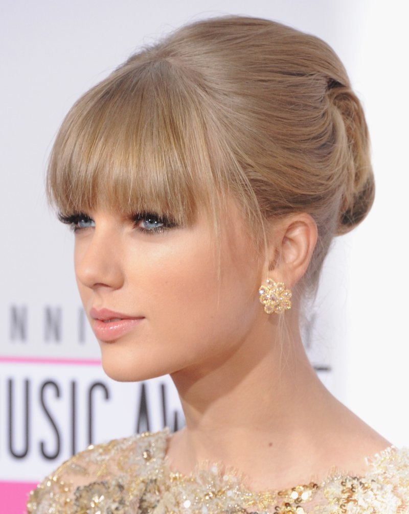 Taylor Swift at 2012 American Music Awards — photo 472