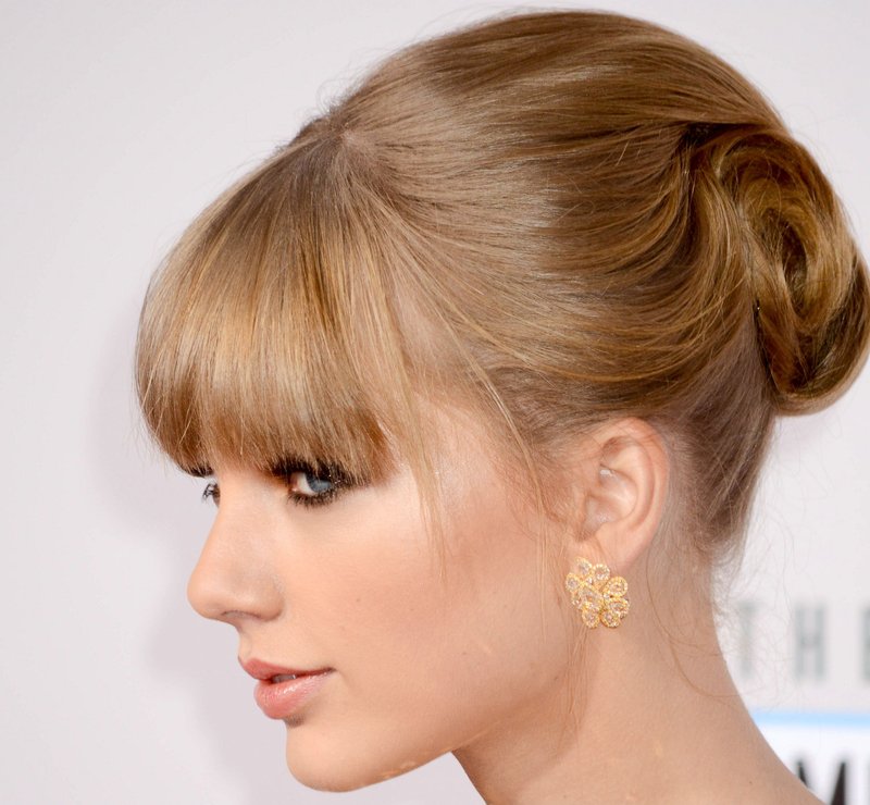 Taylor Swift at 2012 American Music Awards — photo 508