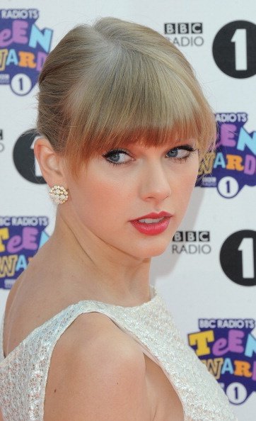 Taylor Swift at BBC Radio 1 Teen Awards — photo 31