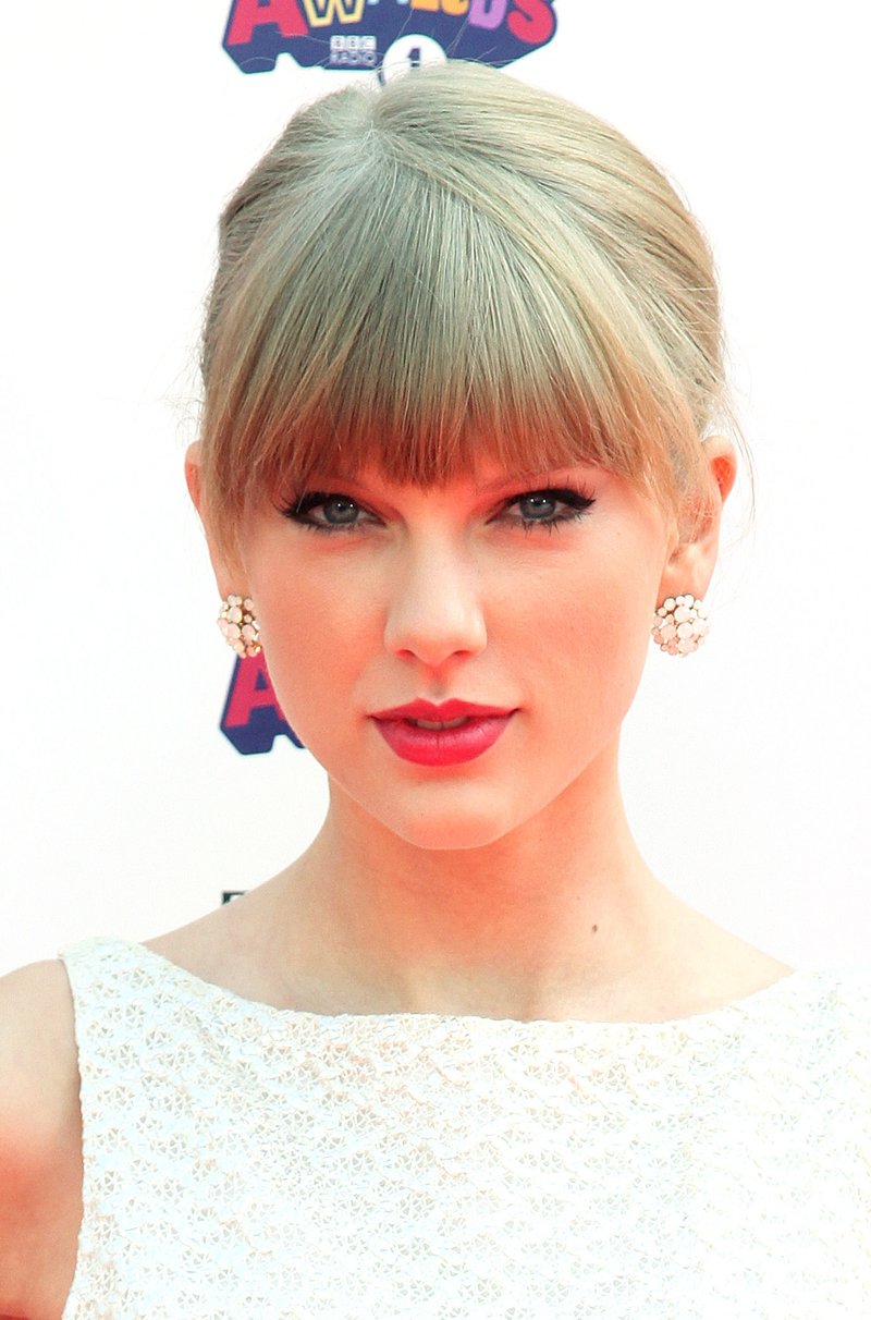 Taylor Swift at BBC Radio 1 Teen Awards — photo 84