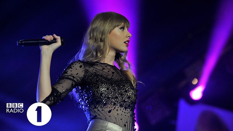 Taylor Swift at BBC Radio 1 Teen Awards — photo 181