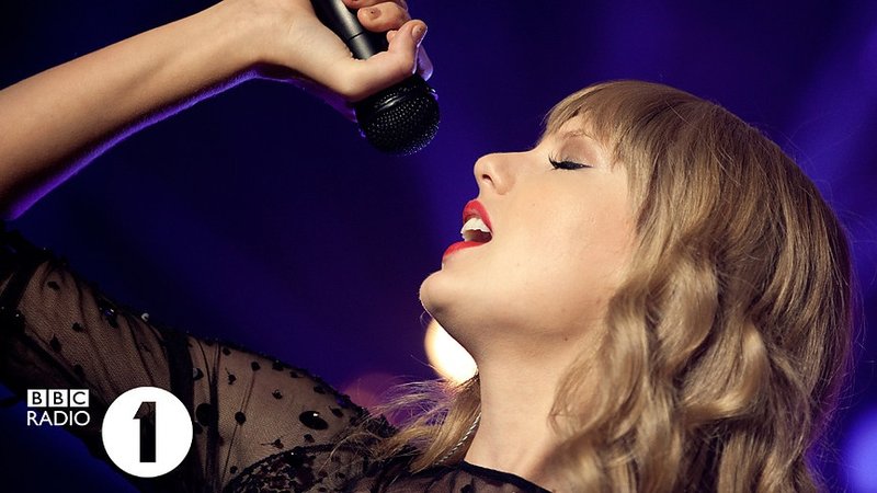 Taylor Swift at BBC Radio 1 Teen Awards — photo 225
