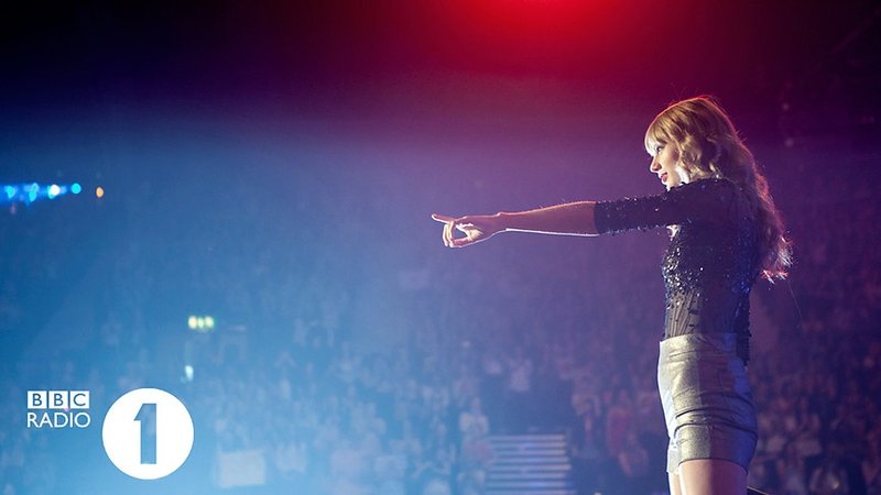 Taylor Swift at BBC Radio 1 Teen Awards — photo 226
