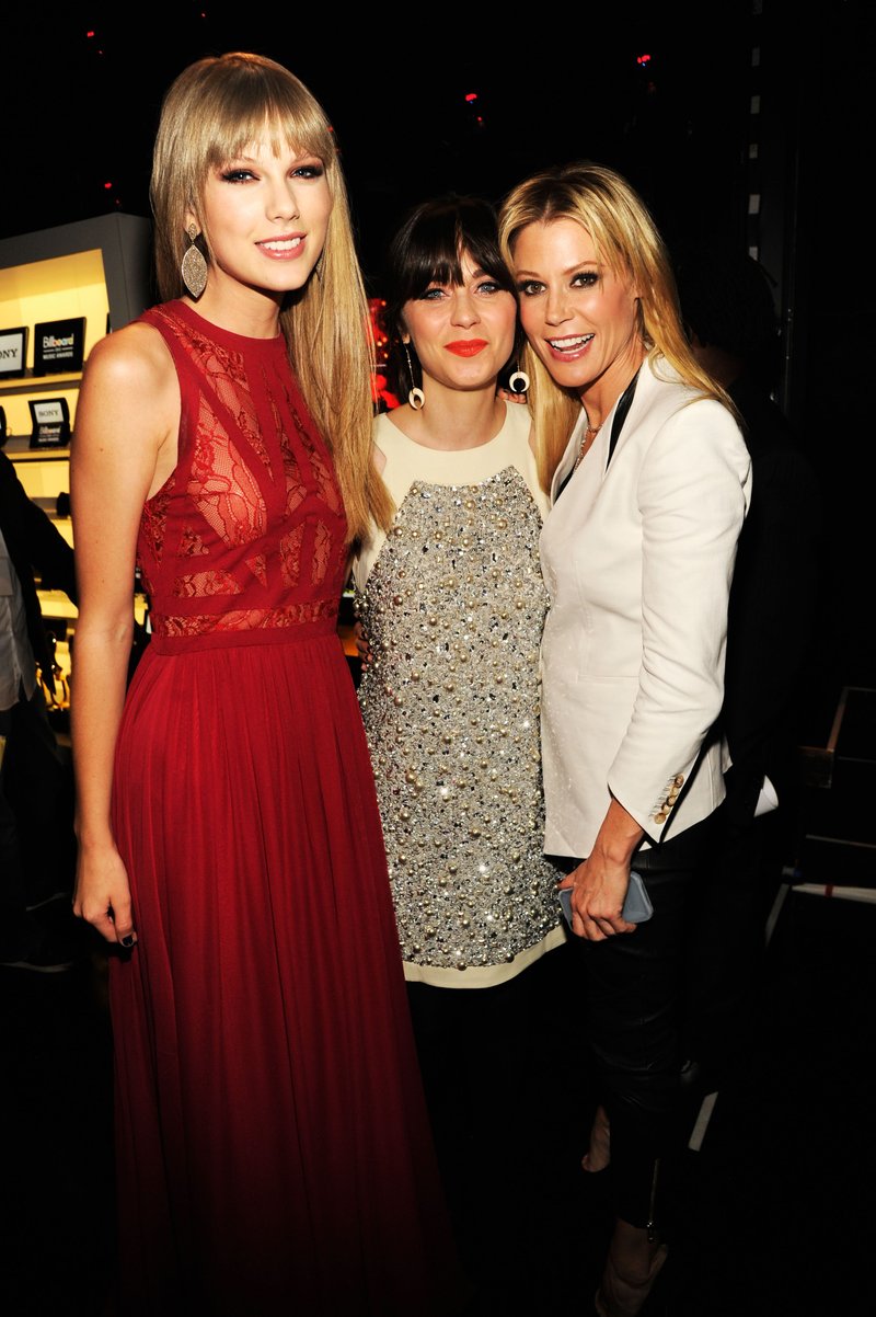 Taylor Swift at 2012 Billboard Music Awards — photo 49