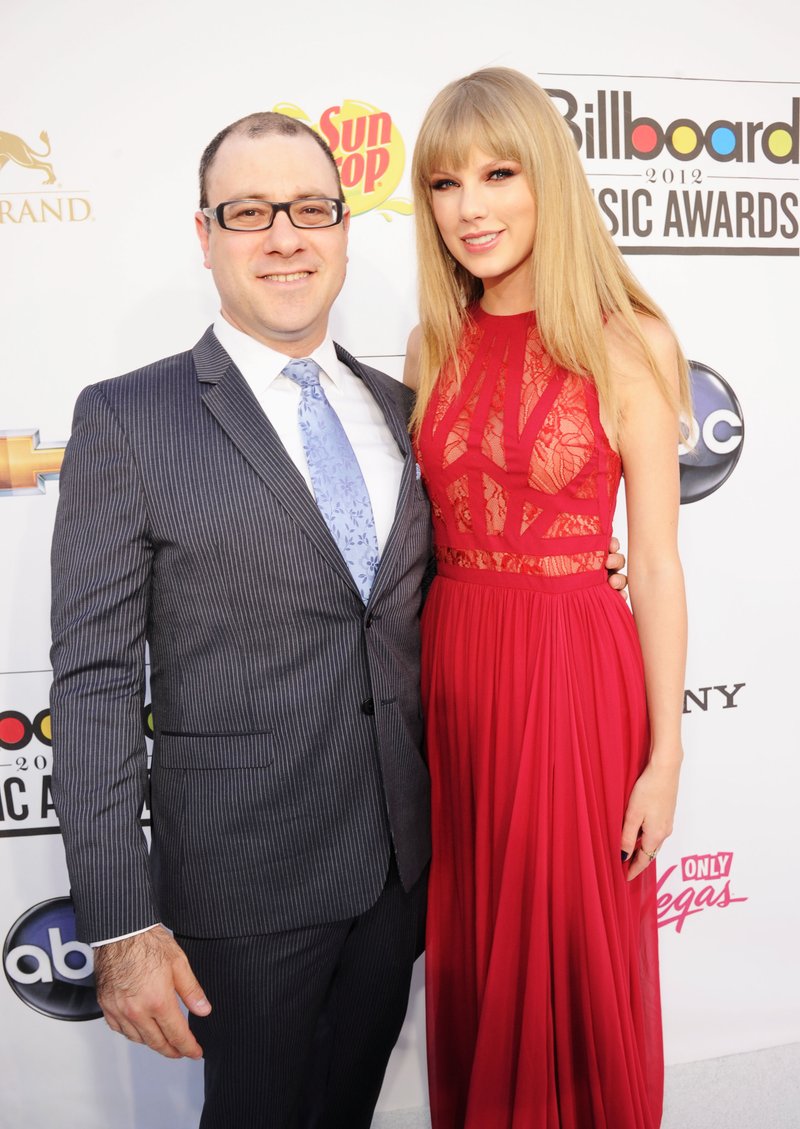 Taylor Swift at 2012 Billboard Music Awards — photo 66