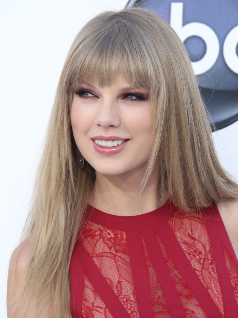 Taylor Swift at 2012 Billboard Music Awards — photo 76