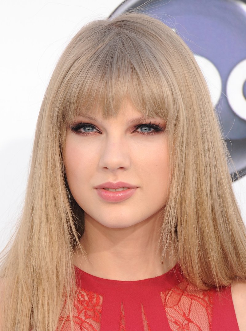 Taylor Swift at 2012 Billboard Music Awards — photo 115