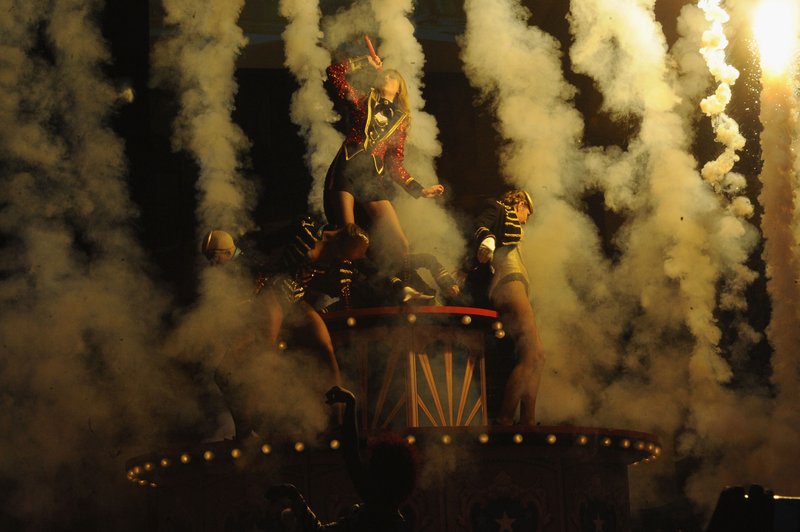 Taylor Swift at 2012 MTV Europe Music Awards — photo 149