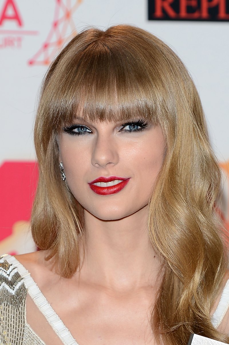 Taylor Swift at 2012 MTV Europe Music Awards — photo 198