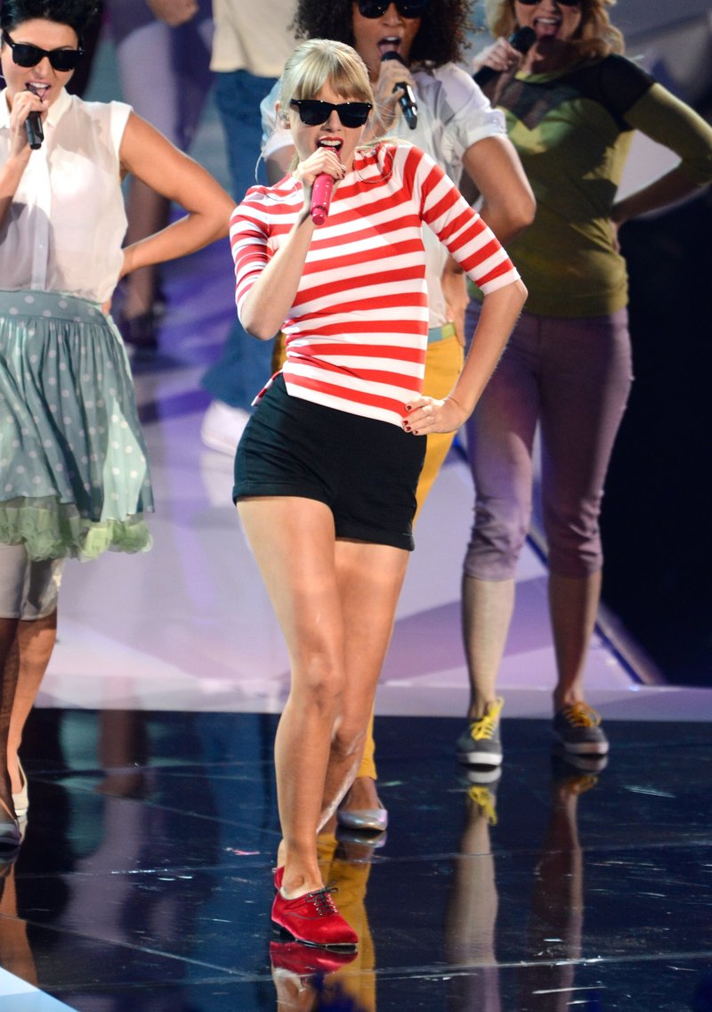 Taylor Swift at 2012 MTV Video Music Awards — photo 168