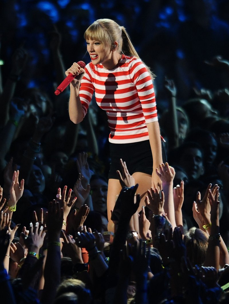 Taylor Swift at 2012 MTV Video Music Awards — photo 241