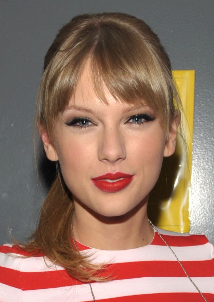 Taylor Swift at 2012 MTV Video Music Awards — photo 381