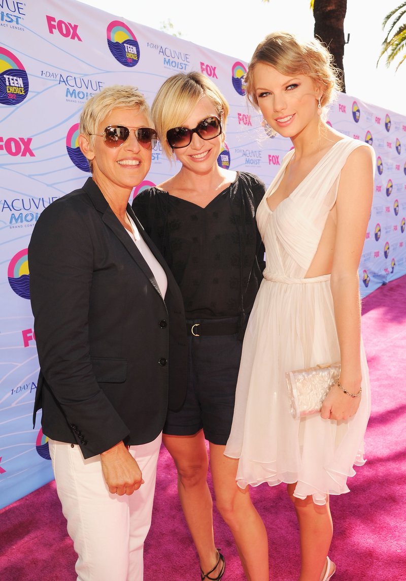 Taylor Swift at 2012 Teen Choice Awards — photo 5
