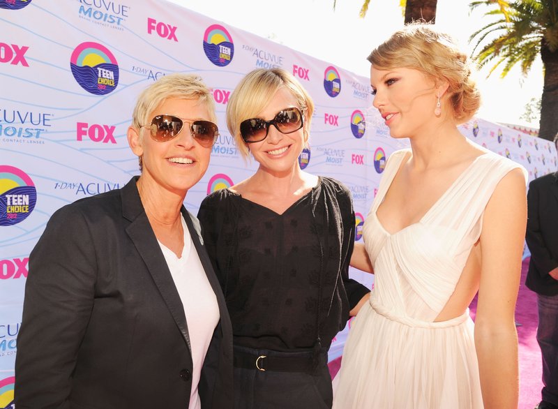 Taylor Swift at 2012 Teen Choice Awards — photo 23