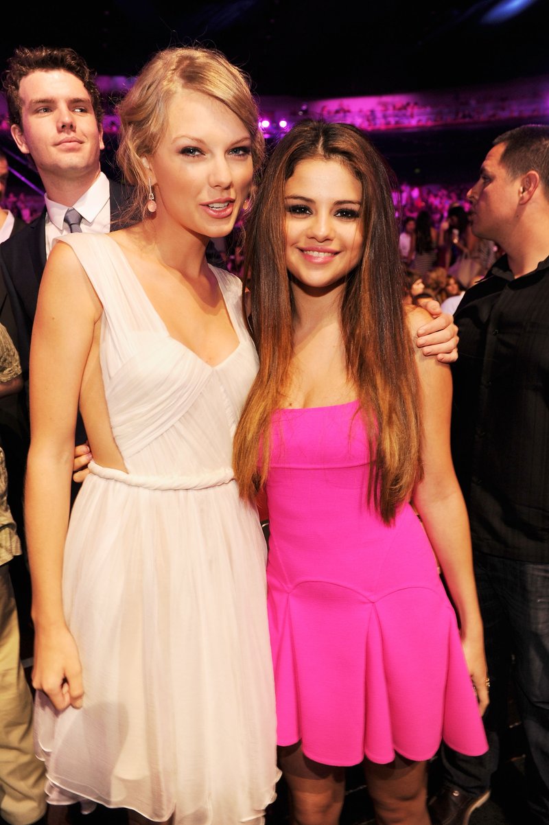 Taylor Swift at 2012 Teen Choice Awards — photo 33