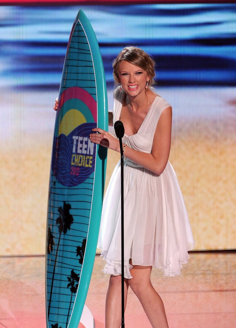 Taylor Swift at 2012 Teen Choice Awards — photo 52