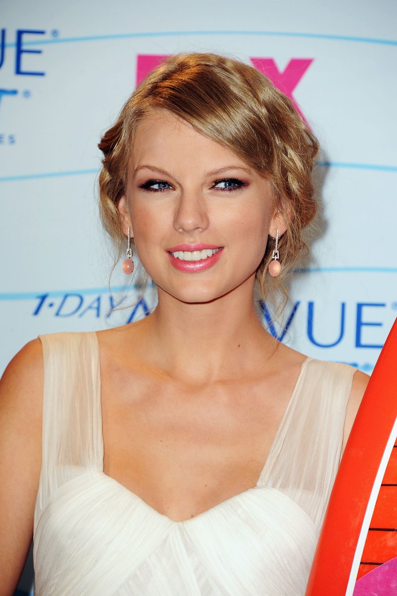 Taylor Swift at 2012 Teen Choice Awards — photo 62