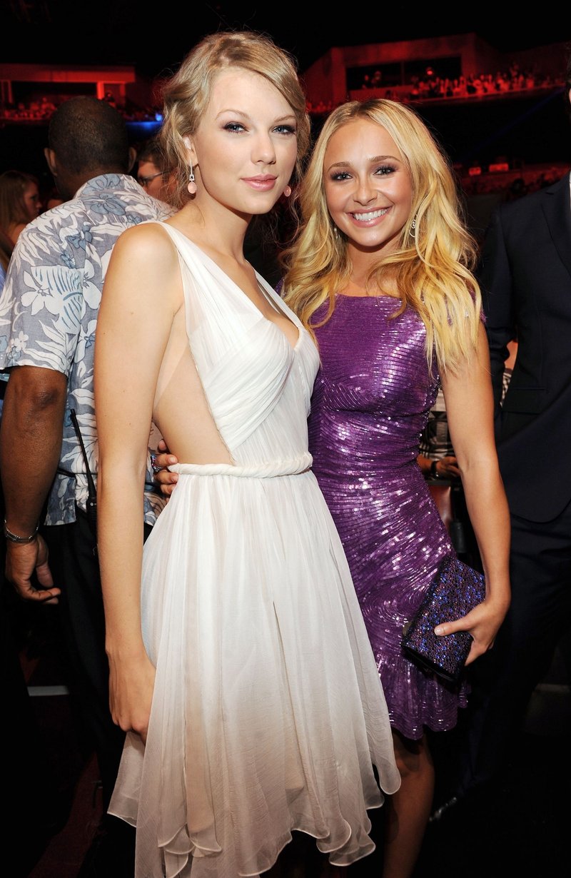 Taylor Swift at 2012 Teen Choice Awards — photo 137