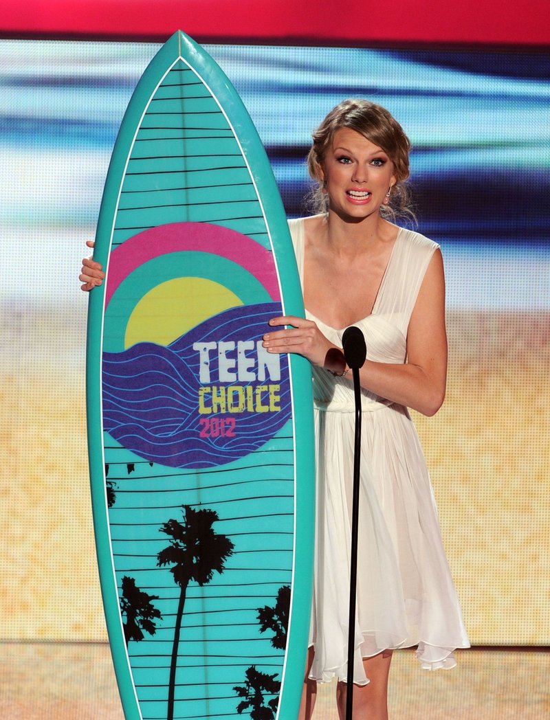 Taylor Swift at 2012 Teen Choice Awards — photo 179