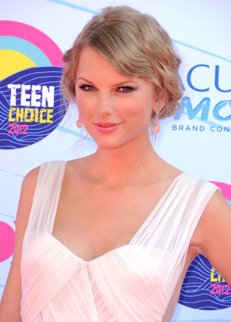 Taylor Swift at 2012 Teen Choice Awards — photo 193