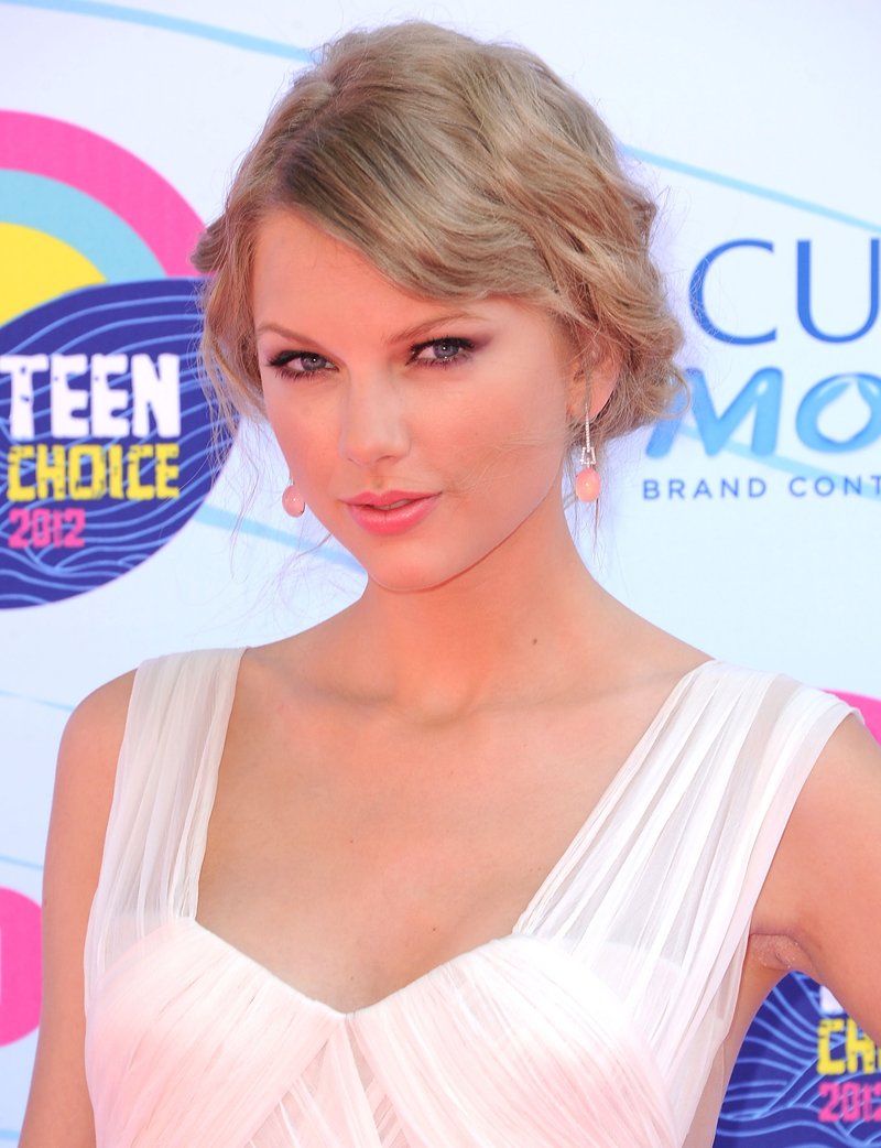 Taylor Swift at 2012 Teen Choice Awards — photo 196