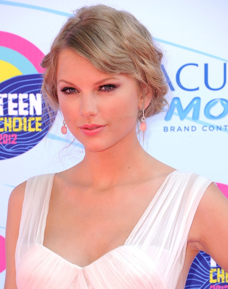 Taylor Swift at 2012 Teen Choice Awards — photo 203