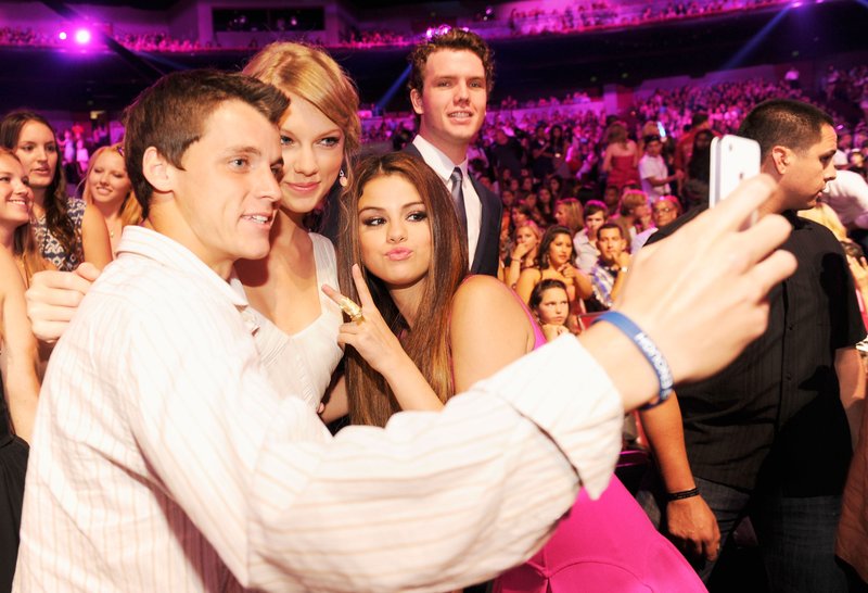 Taylor Swift at 2012 Teen Choice Awards — photo 209