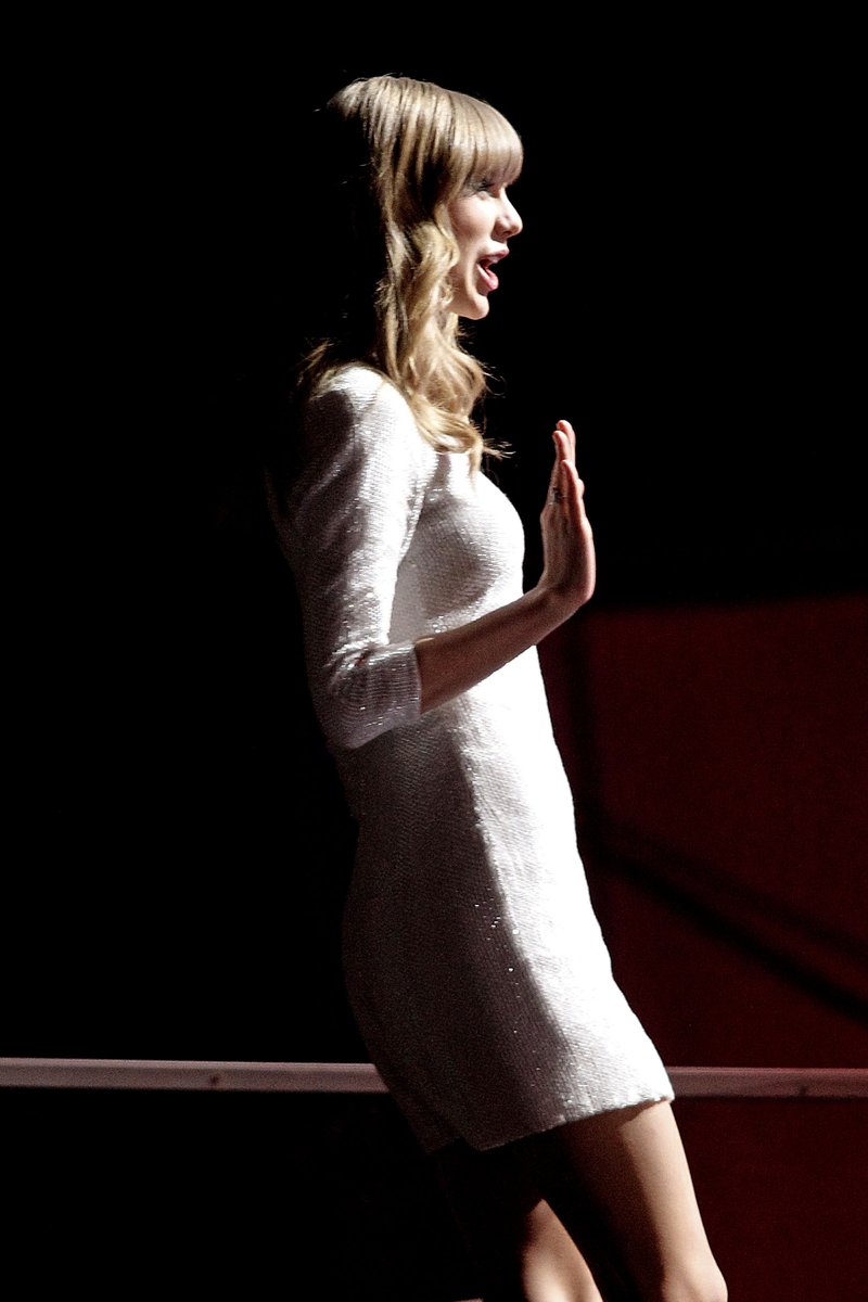 Taylor Swift at 2013 40 Principales Awards — photo 142