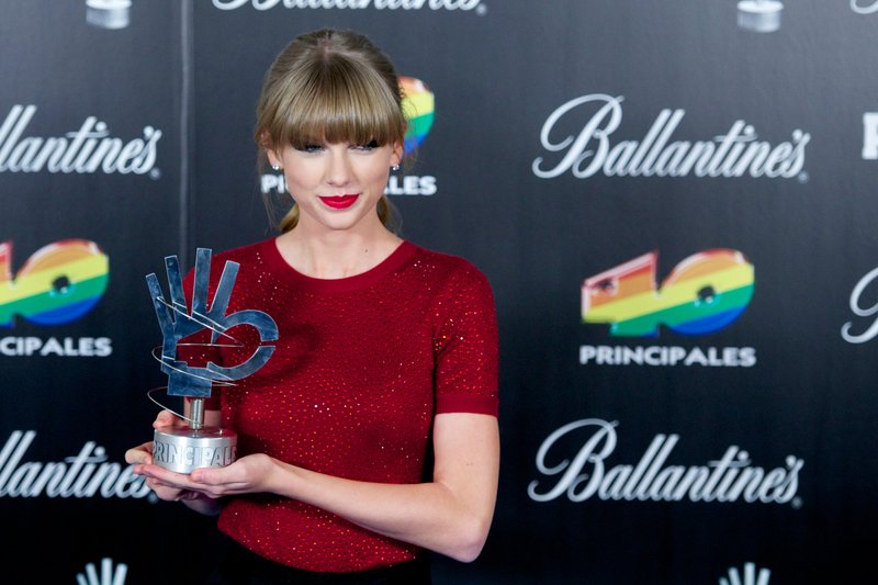 Taylor Swift at 2013 40 Principales Awards — photo 244